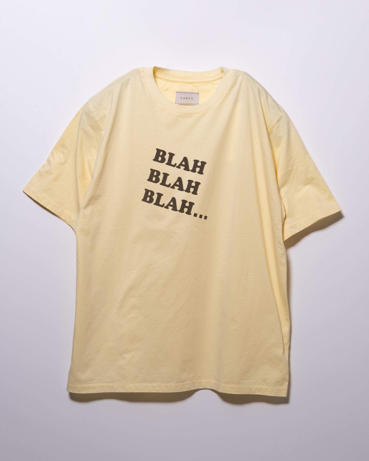 60 ROYAL COTTON CROSS JERSEY "BLAH BLAH BLAH..." PRINT T-SHIRT - CREAM YELLOW