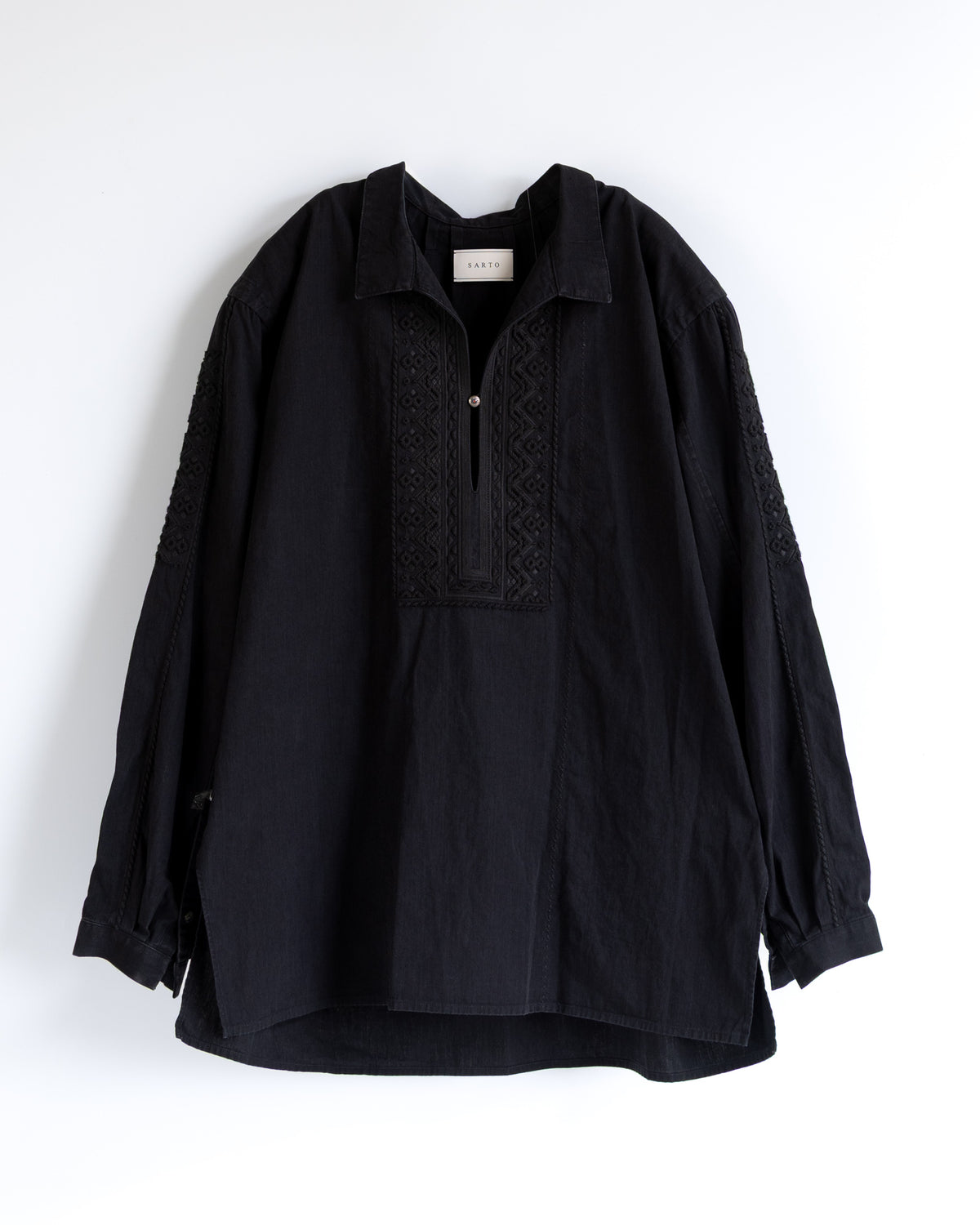 COTTON CHAMBRAY EMBROIDERY SKIPPER SHIRT - BLACK