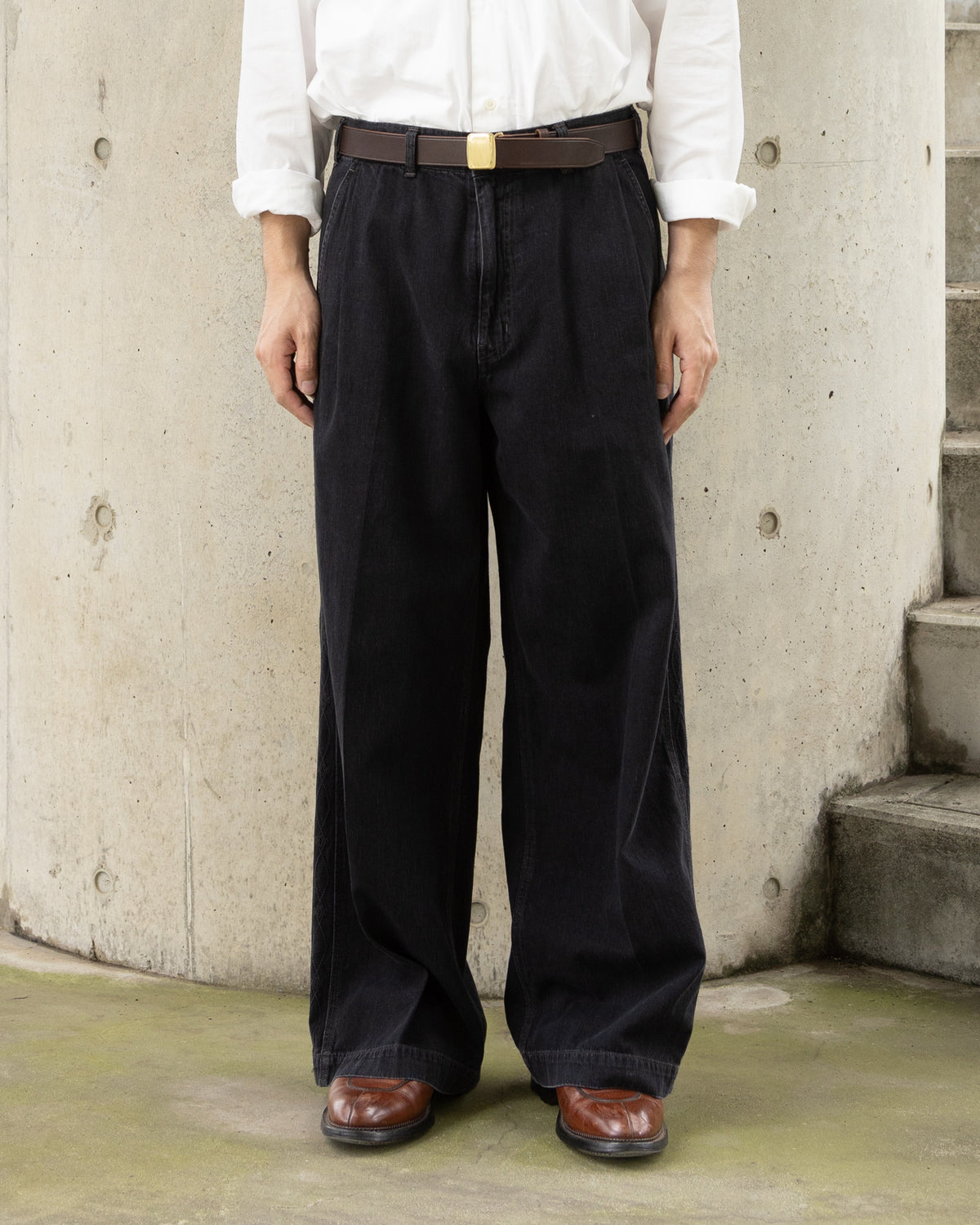 8.5oz SIDE PANEL EMBROIDERED PANTS - BLACK