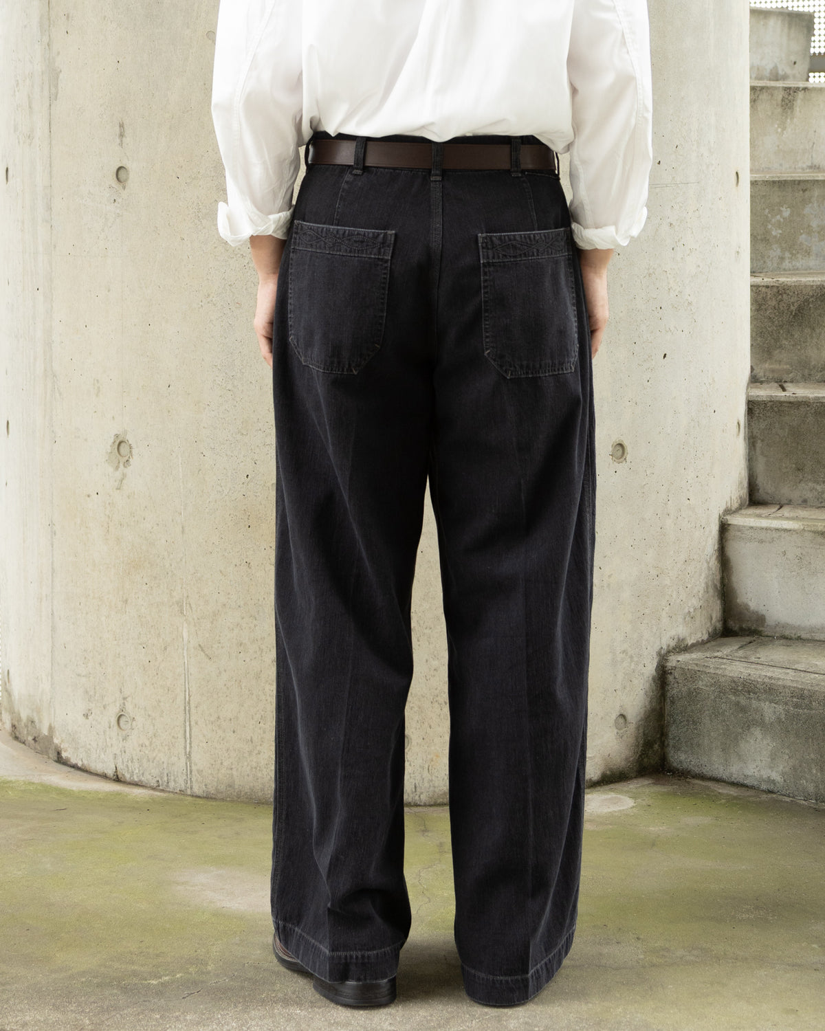 8.5oz SIDE PANEL EMBROIDERED PANTS - BLACK