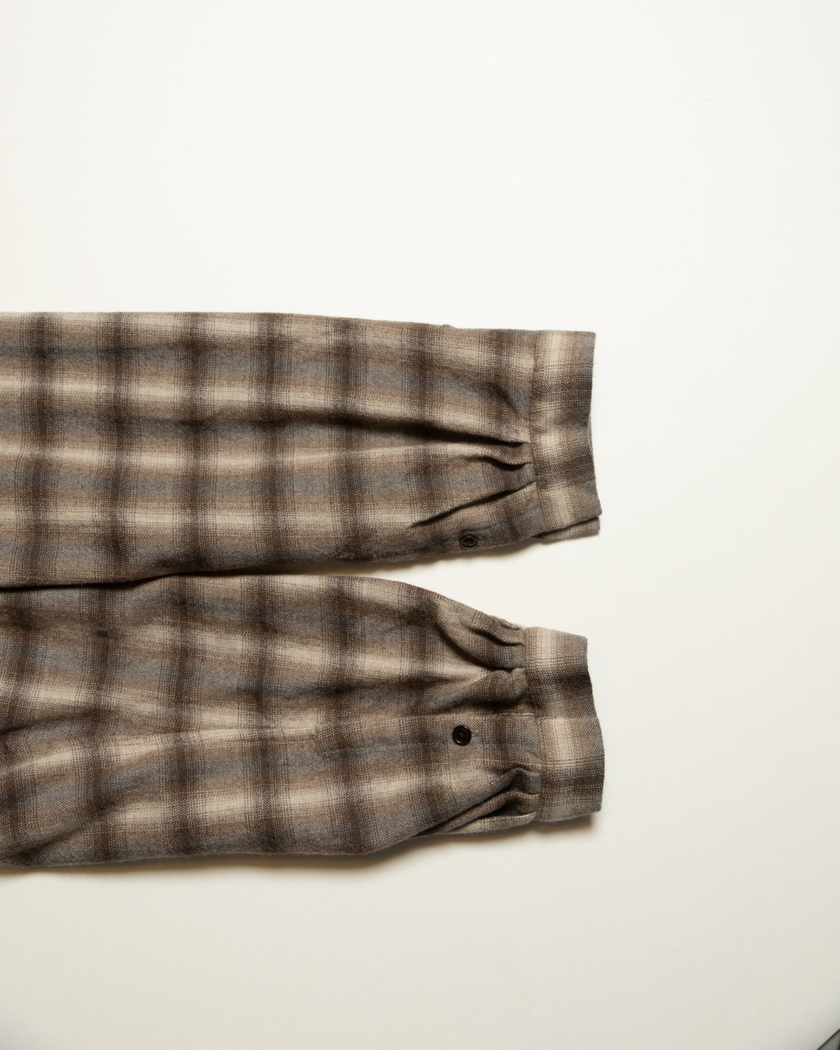 WOOL OMBRE CHECK LONG SKIPPER SHIRT - IVORY x BROWN