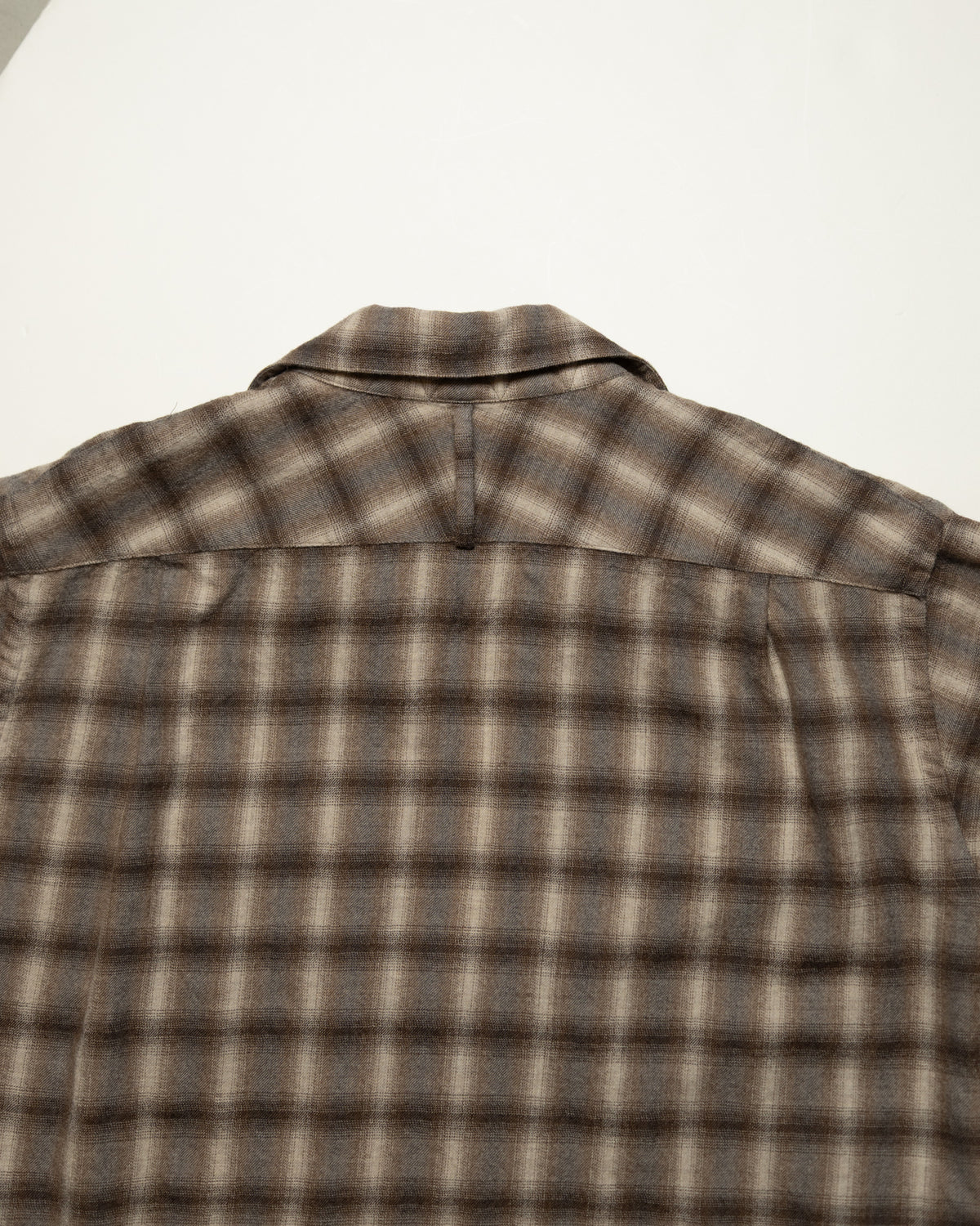 WOOL OMBRE CHECK LONG SKIPPER SHIRT - IVORY x BROWN
