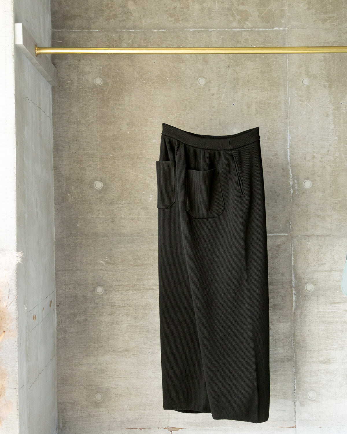 FCR KNIT TROUSERS - BLACK